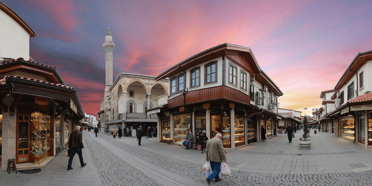 Konya’nın tarihi çarşısı büyük indirime hazırlanıyor!