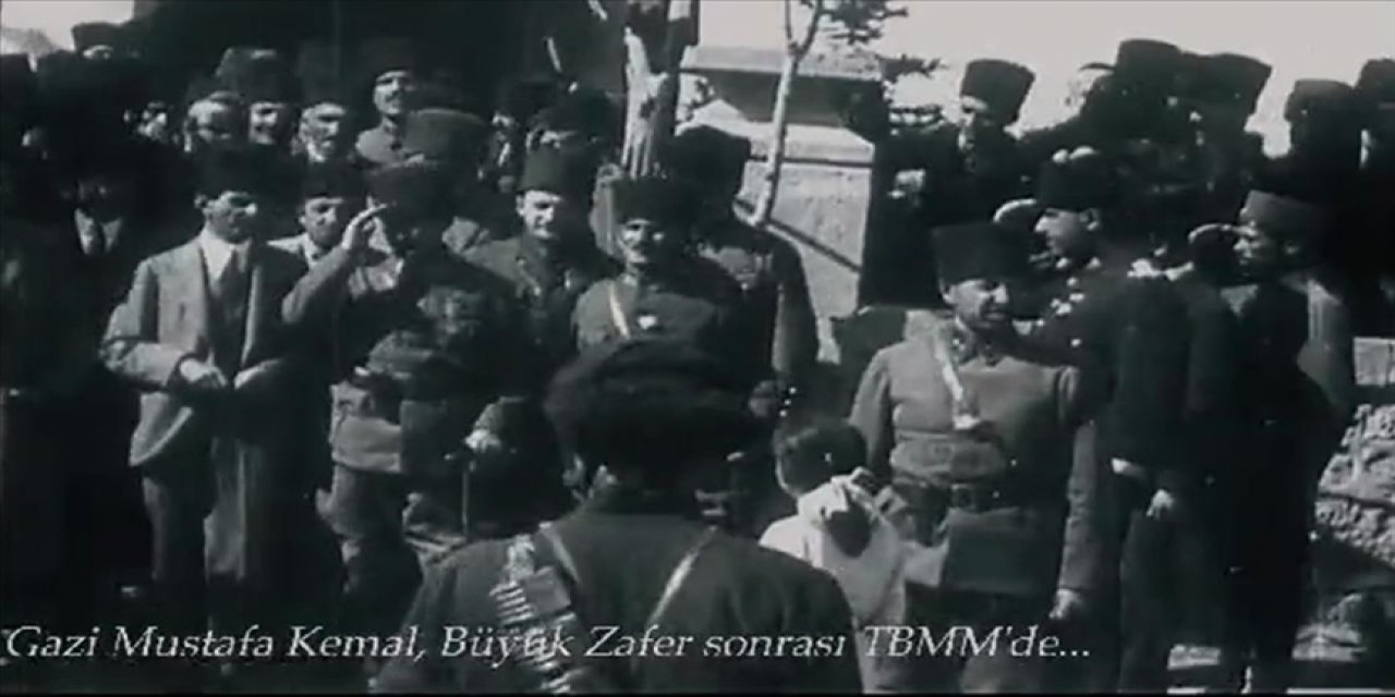 Büyük Zafer sonrası Atatürk'ün TBMM ziyaretinden nadir görüntüler