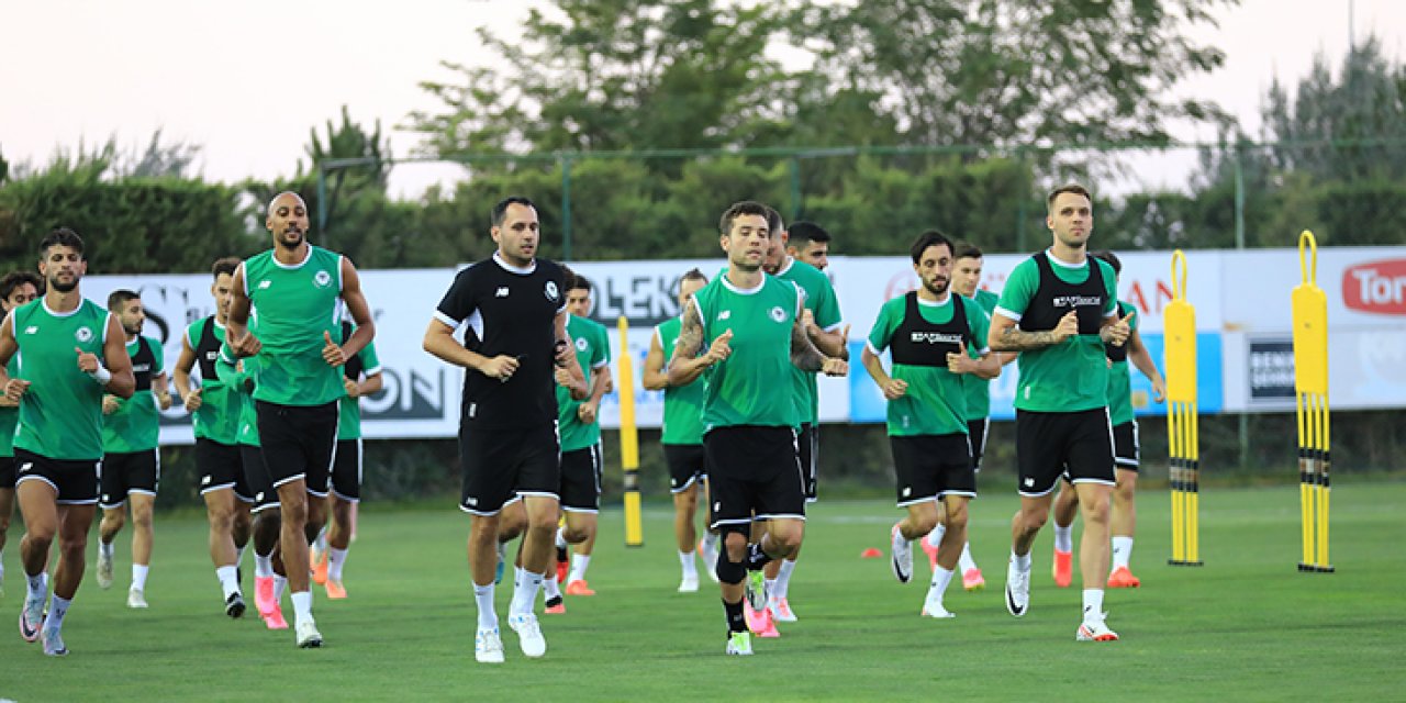 Konyaspor, 4 günlük iznin ardından çalışmalara başladı