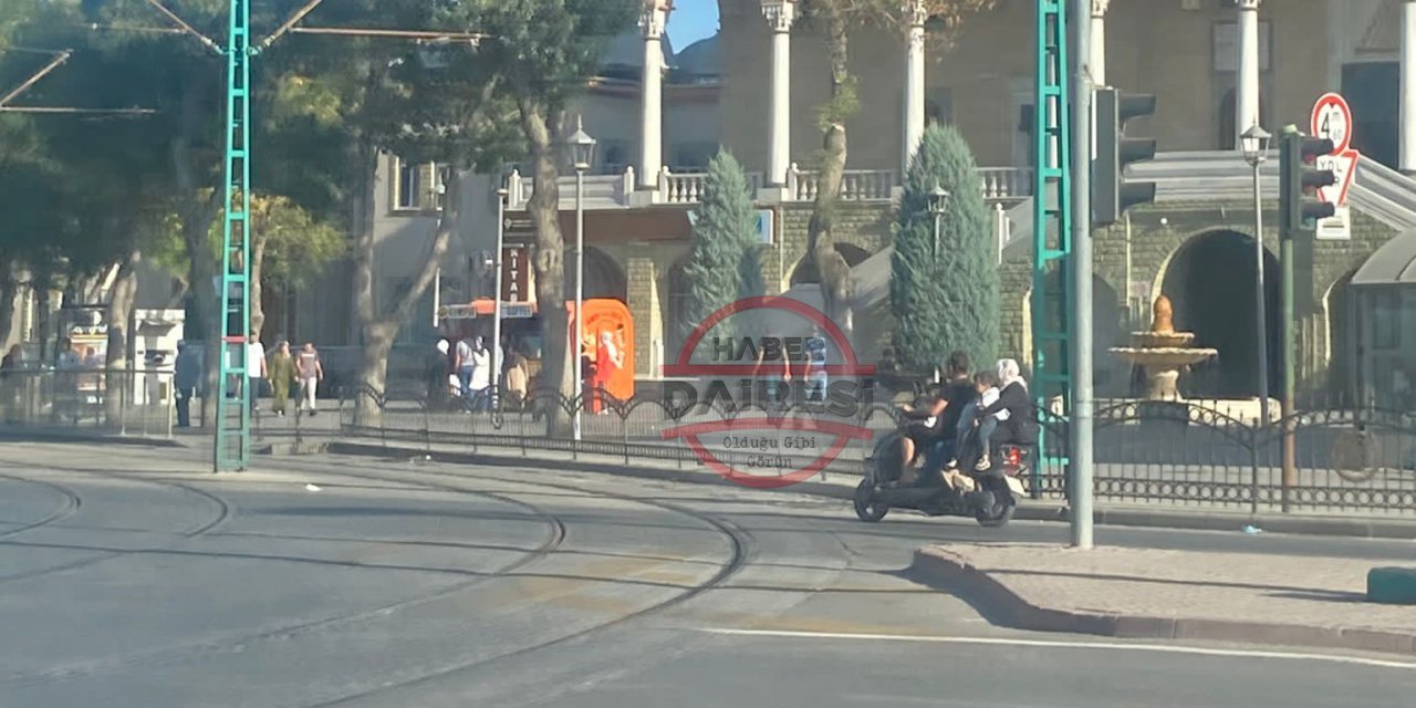 Konya’da elektrikli bisiklete 5 kişi bindiler