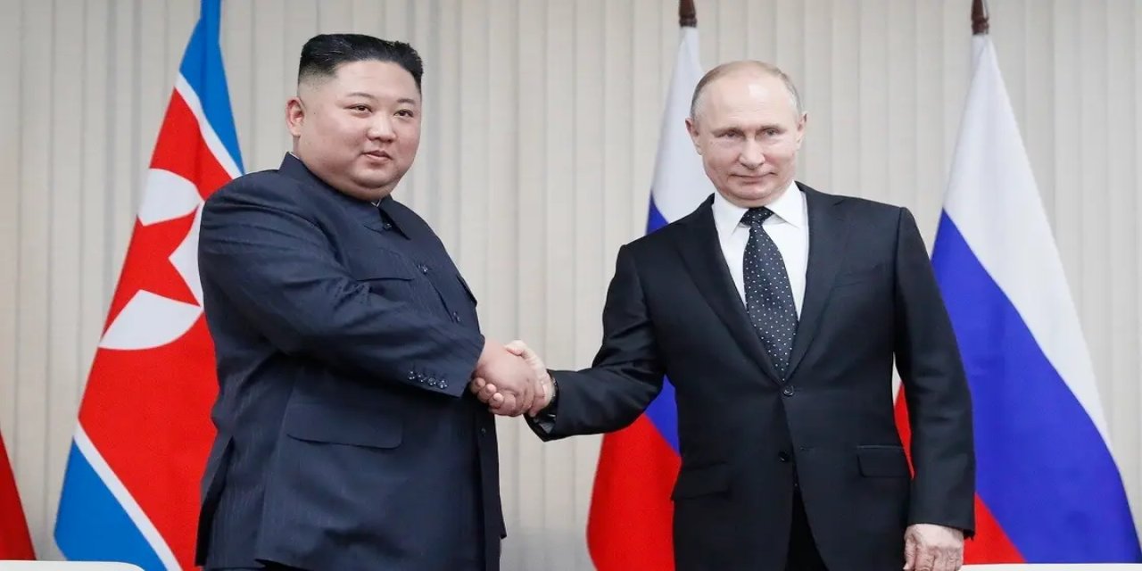 Rusya ve Kuzey Kore liderleri bir araya geldi