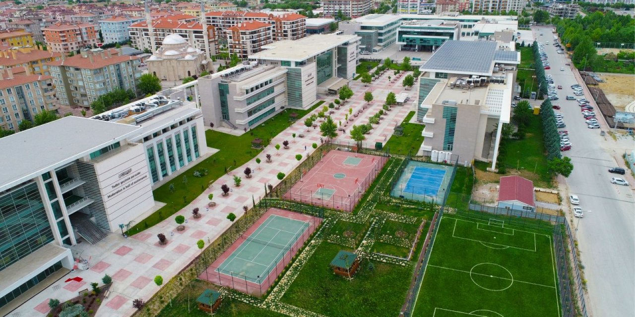 Konya’da bir üniversite 21 personel alacak