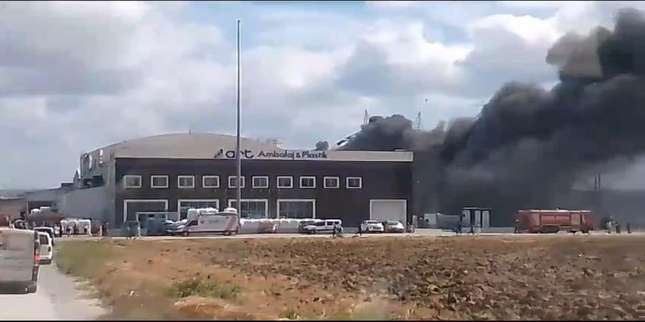Silivri'de fabrikada büyük yangın