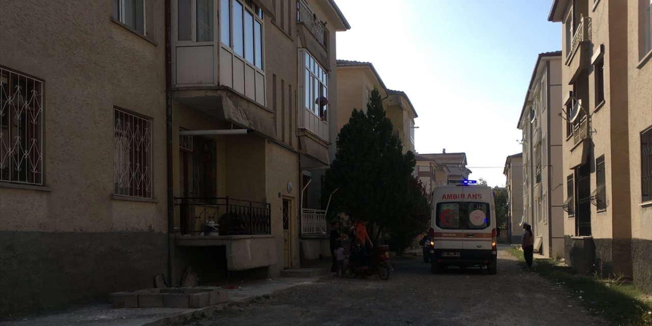 Konya’da 5 yaşındaki çocuk 3. kattan düştü