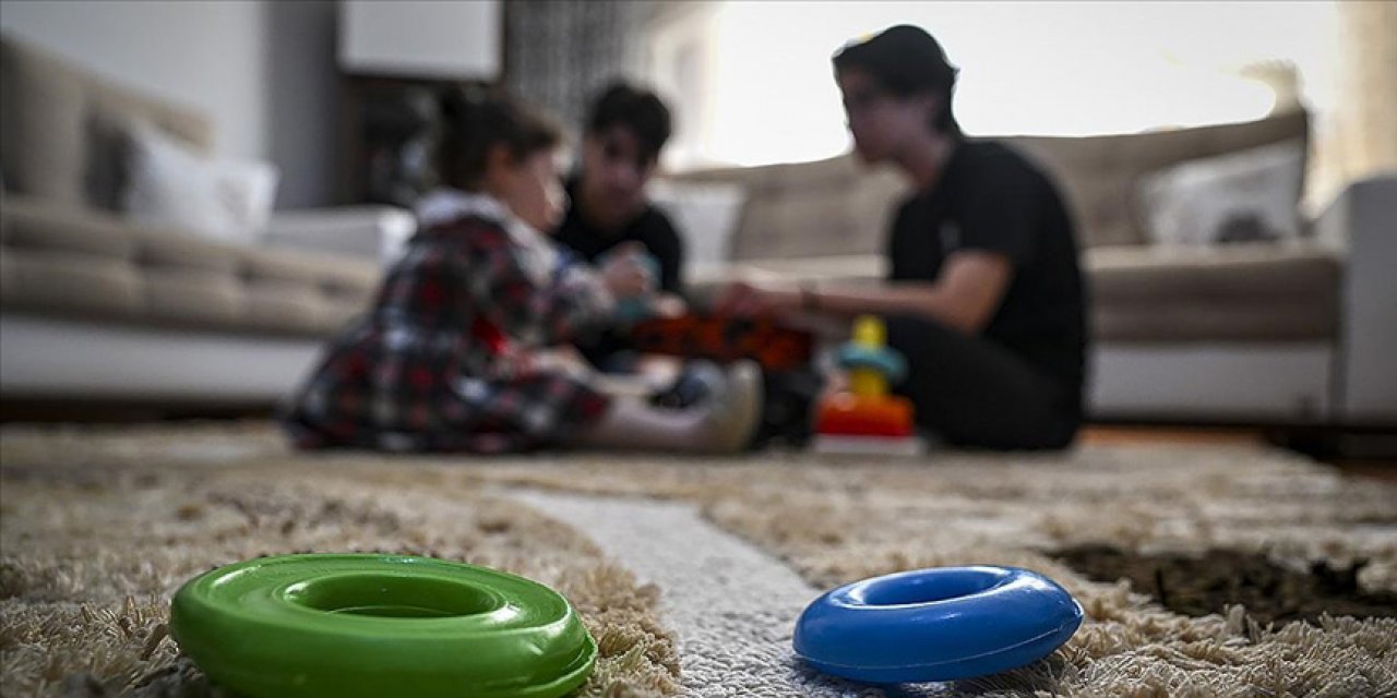 Koruyucu Aile Hizmeti sayesinde 9 bin 423 çocuk sıcak yuvaya kavuştu