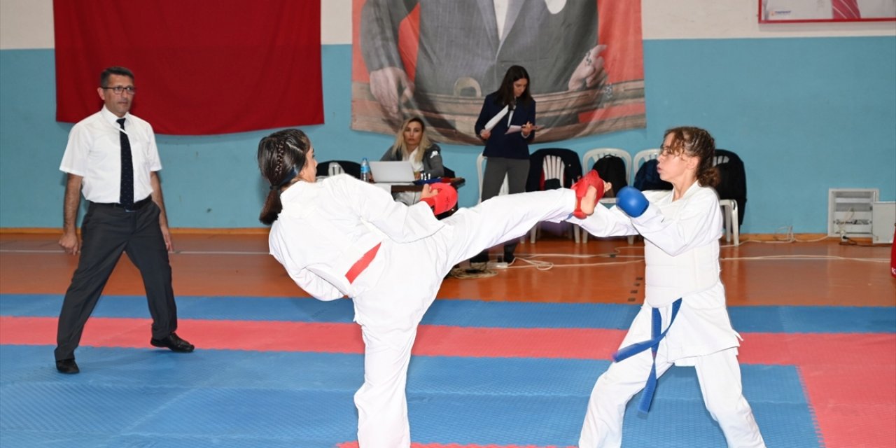 Konya’da Şehit ve Gazileri Anma Karate Turnuvası sona erdi