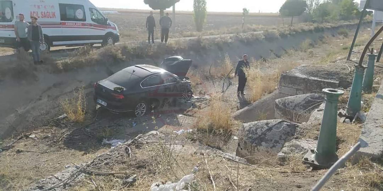 Konya'da belediye başkanı makam aracıyla kaza yaptı