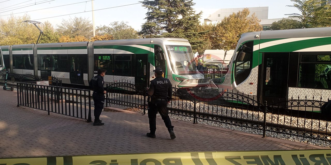 Konya'da tramvayın çarptığı Şerife Pekuzunoğlu hayatını kaybetti