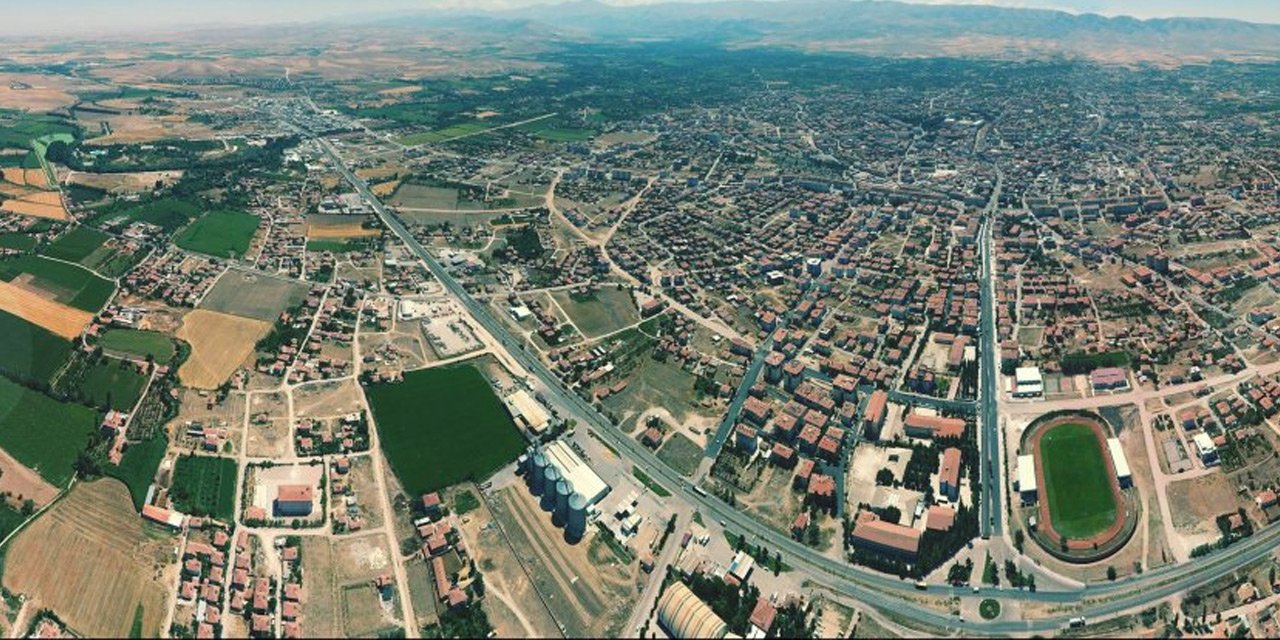 Konya’da bir belediye personel maaşlarına zam yaptı