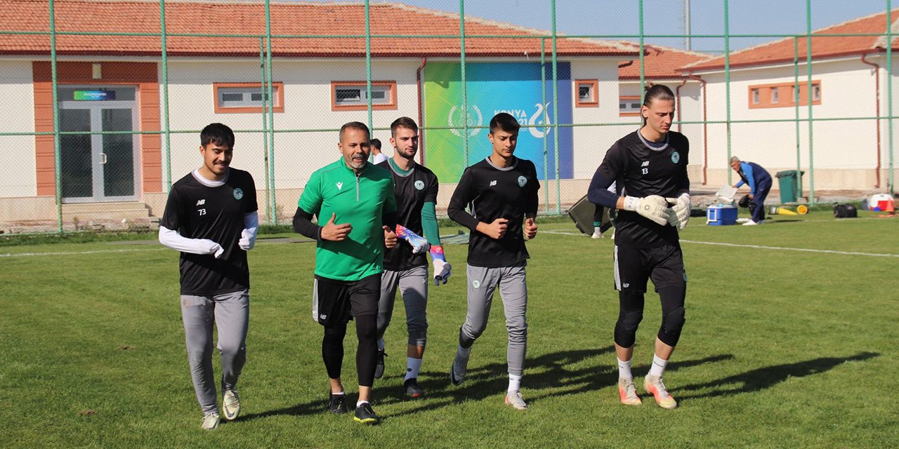 1922 Konyaspor ilk galibiyete odaklandı