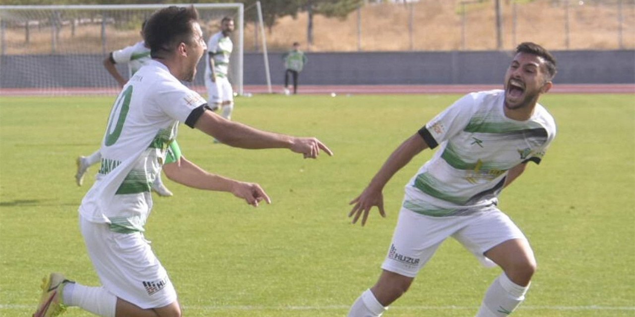 1922 Konyaspor’dan umut yok