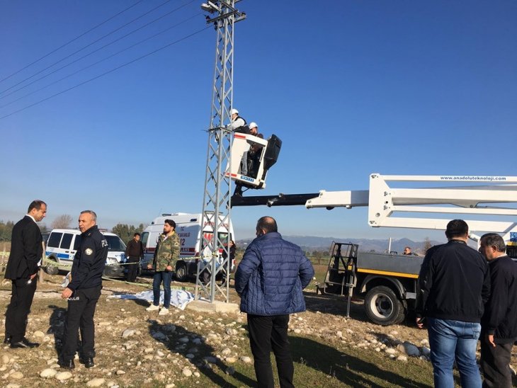 Pazarcının cesedi elektrik direğinin yanında bulundu