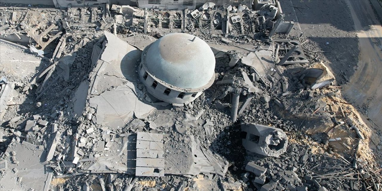 İsrail, Gazze'de 15 günde 26 camiyi tamamen yıktı