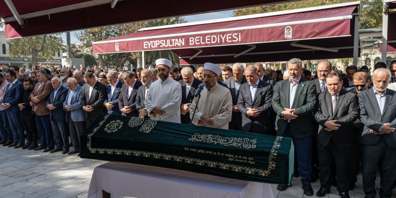 Mehmed Kısakürek son yolculuğuna uğurlandı