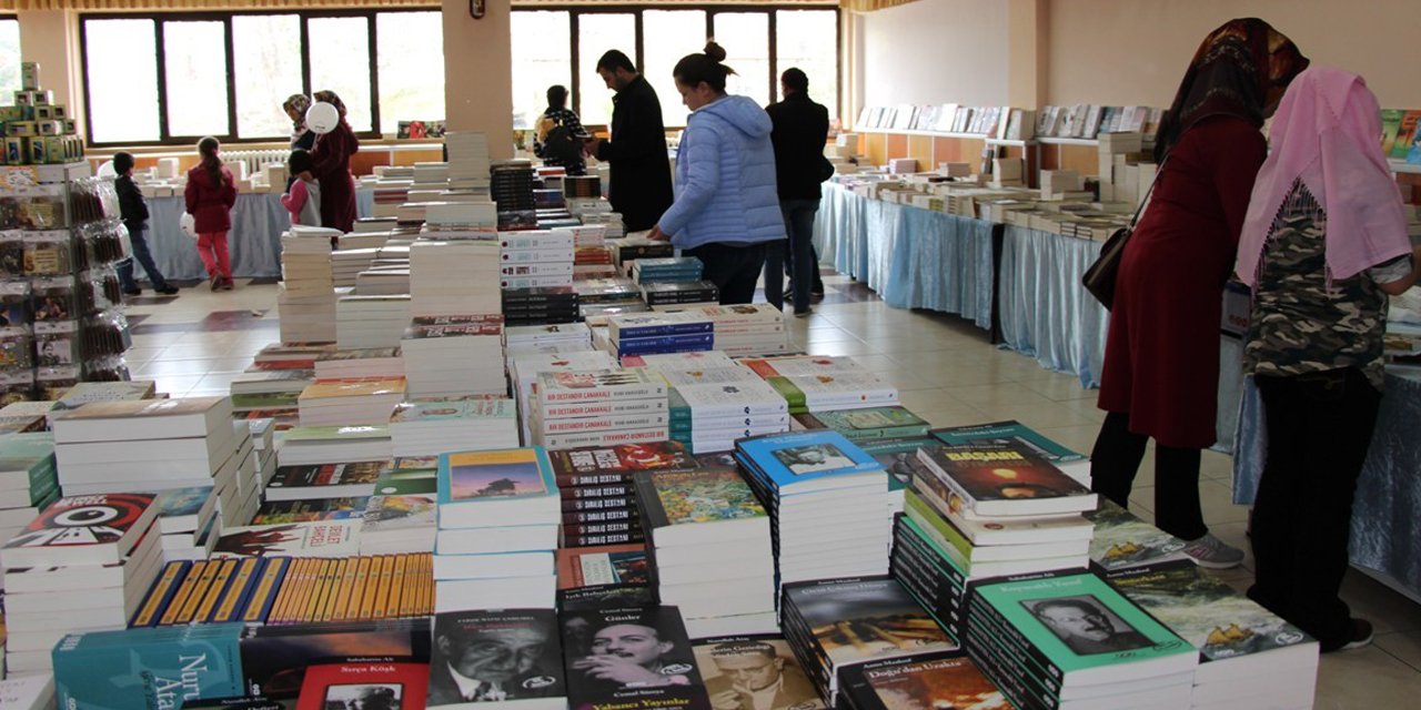 Birbirinden ünlü yazarlar Konya’da kitapseverlerle buluşuyor