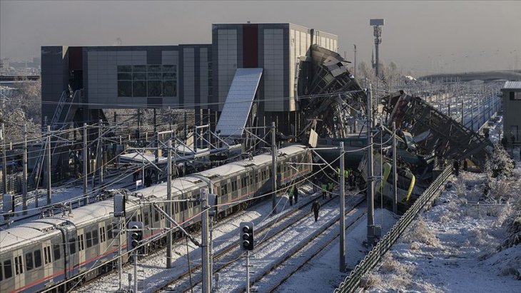 Ankara - Konya seferini yapan yüksek hızlı tren kazası davasında ara karar