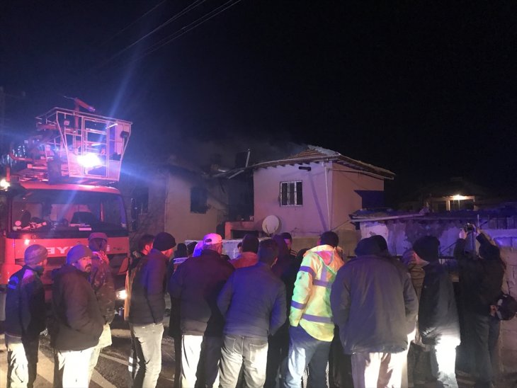 Yangın faciası! İki katlı evde çıkan yangında 4 kişi öldü, 3 kişi yaralandı