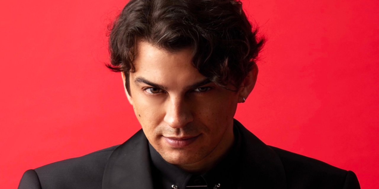 Norm Ender kimdir? 100. yıl marşı 'Parla' sözleri