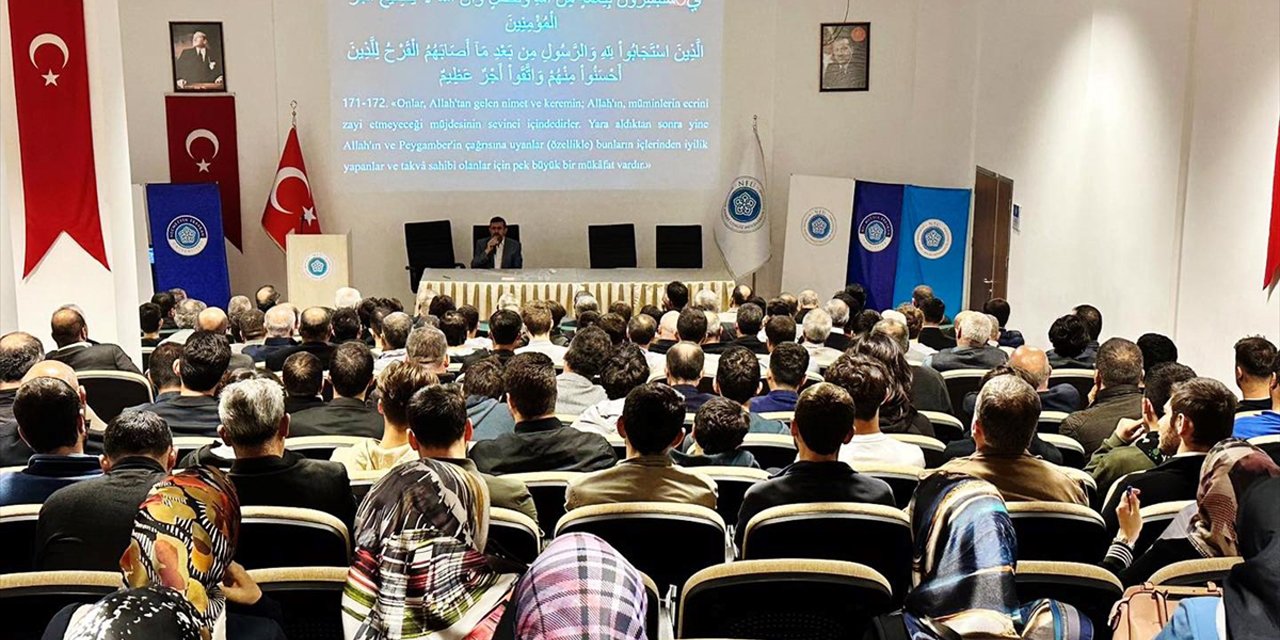 Konya’da Milli mücadelede din adamları konferansı