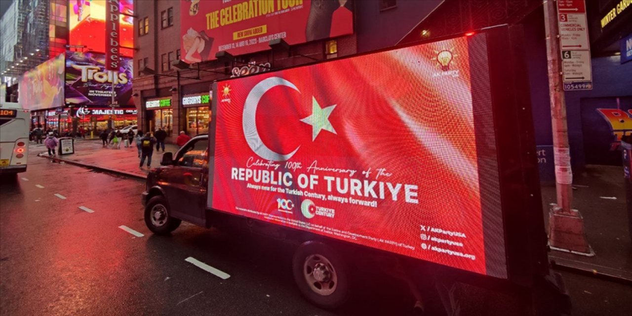 Türk bayrağı dünyanın her yerinde
