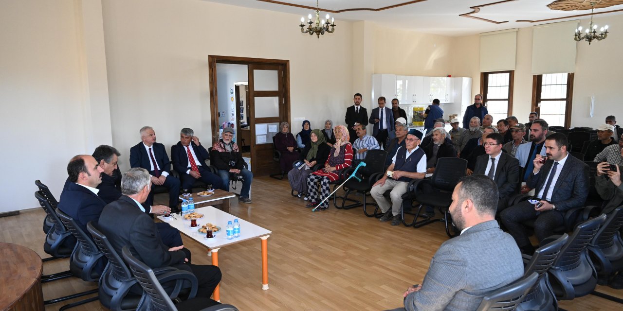Başkan Altay, Cihanbeyli’de vatandaşlarla buluştu