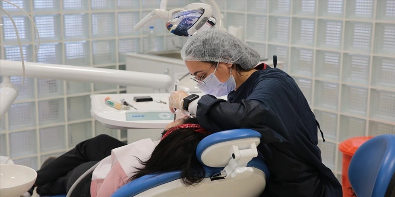 2024'te "Aile Diş Hekimliği" uygulaması 20 ilde de hizmet verecek