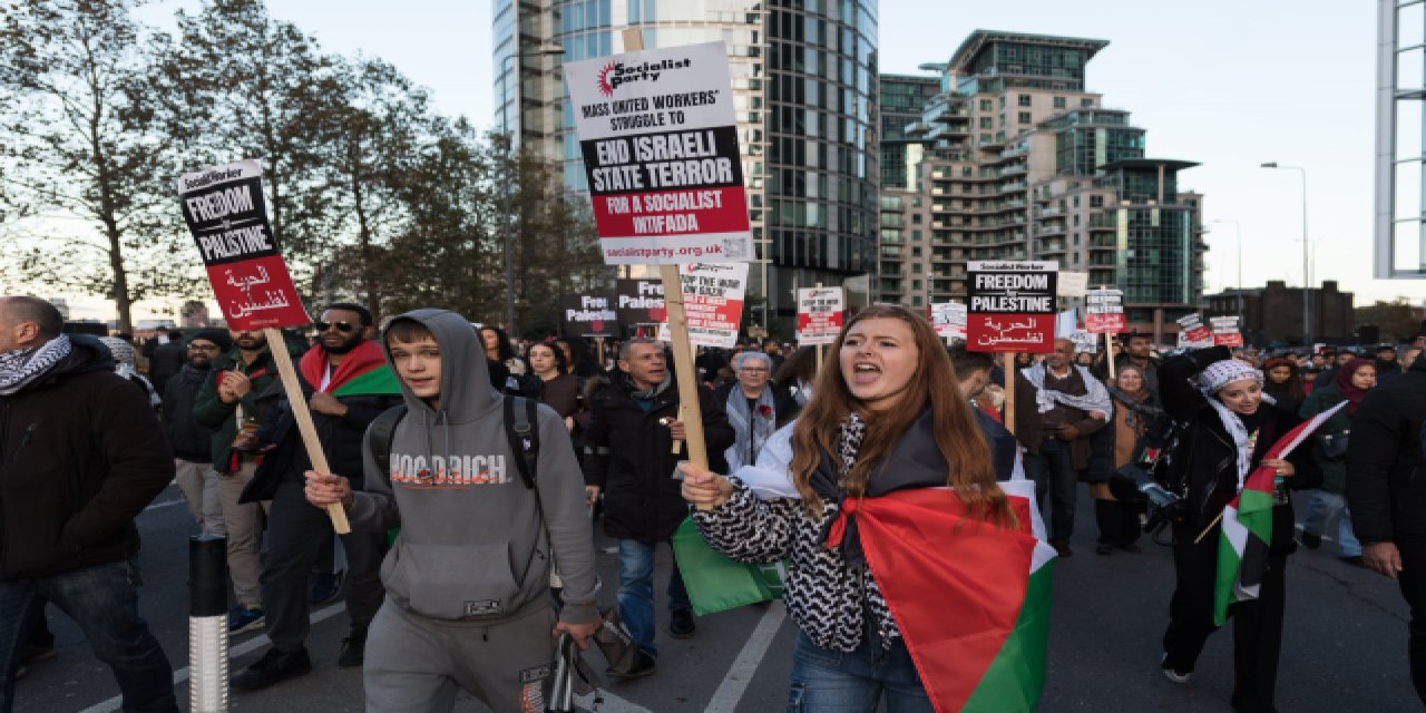 Filistin'e destek yürüyüşlere tepki göstermişti! İngiltere İçişleri Bakanı Suella Braverman görevden alındı