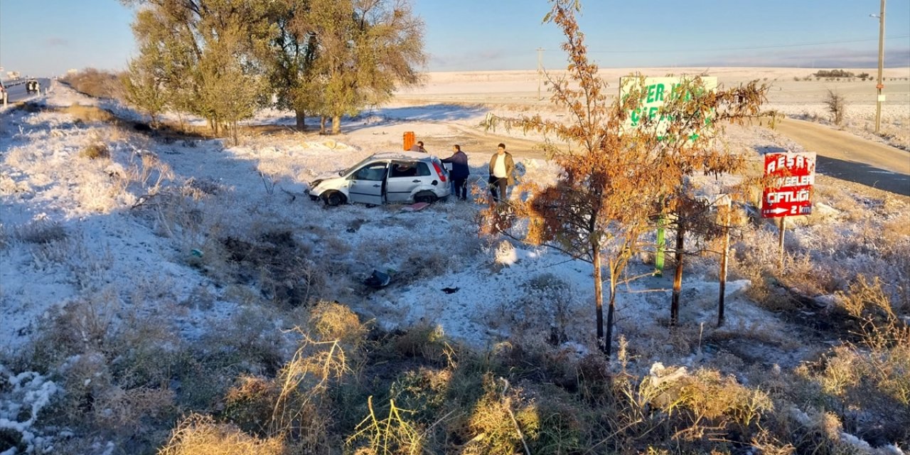 Konya’da buzlanma kazalara neden oldu: 6 yaralı