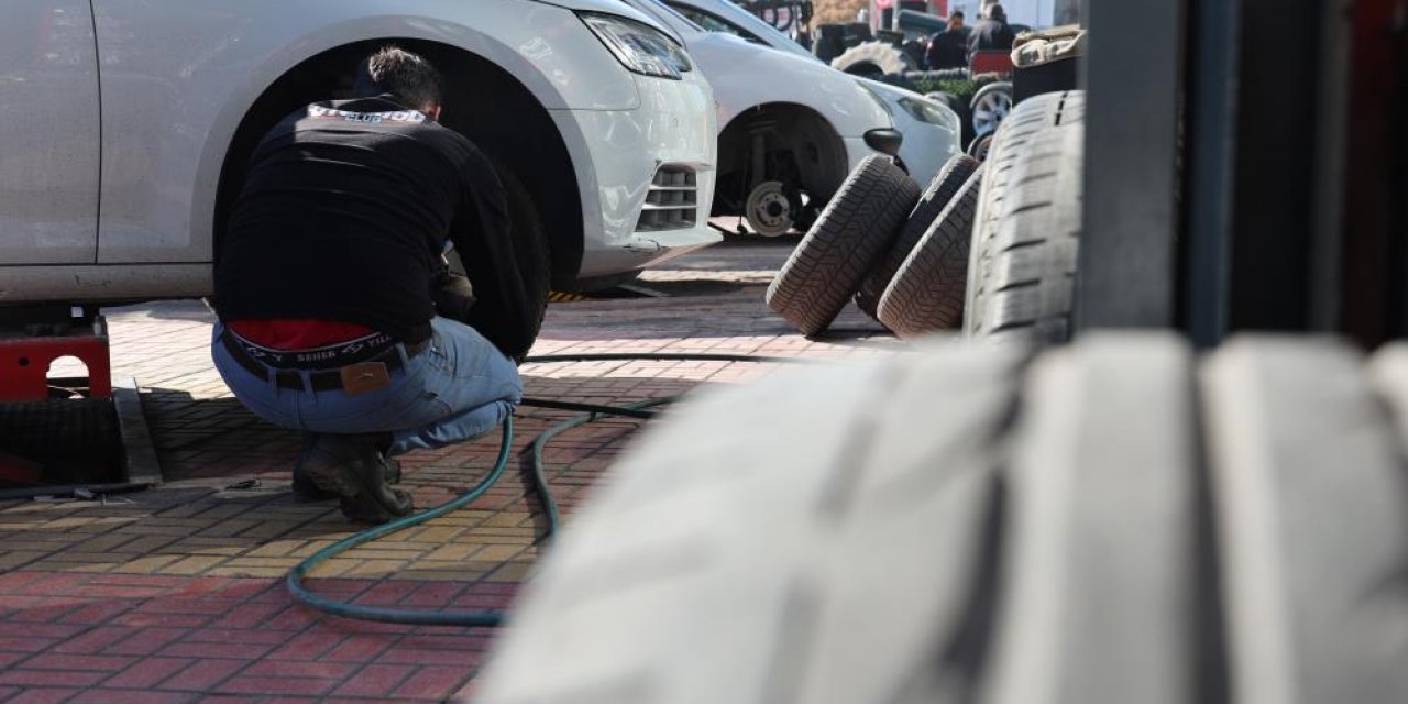 Konya’daki lastikçilerde kış yoğunluğu! İşte fiyatlar