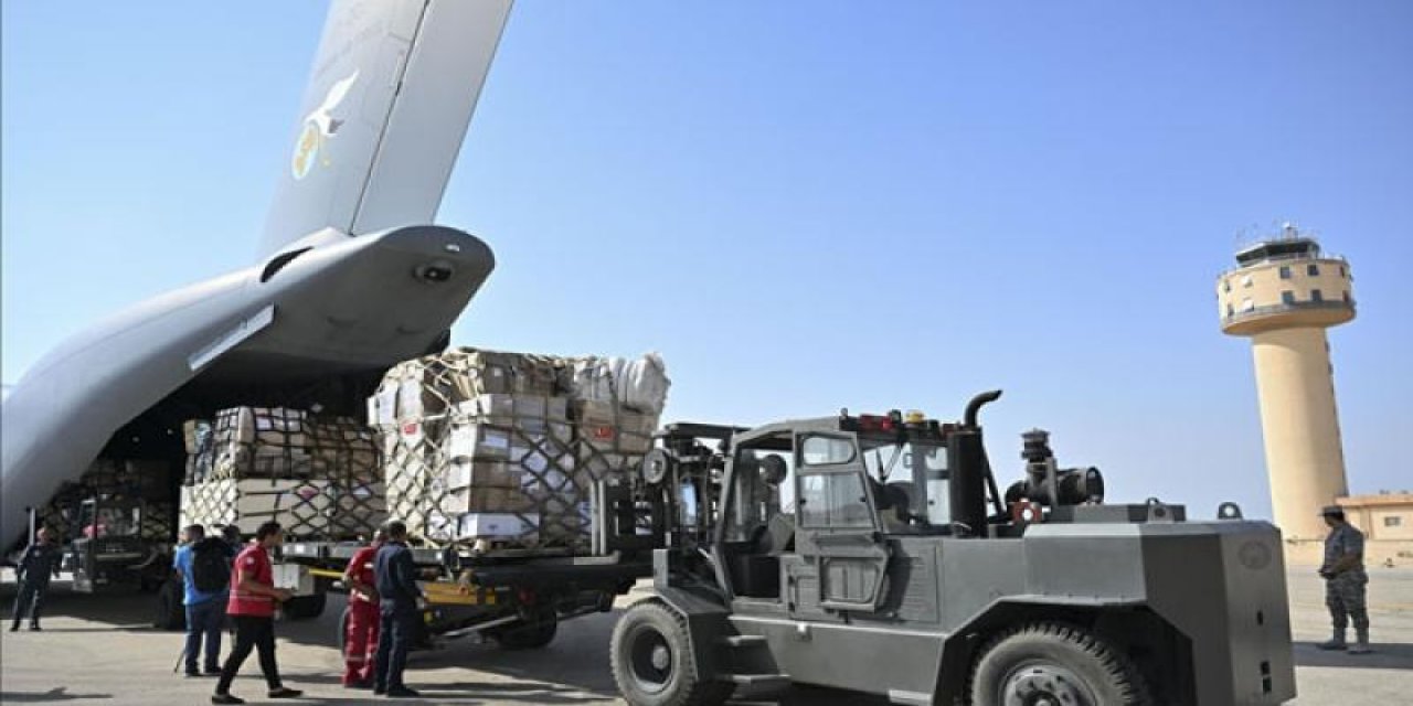 Türkiye'den kalkan 12'nci yardım uçağı Gazze'ye ulaştı