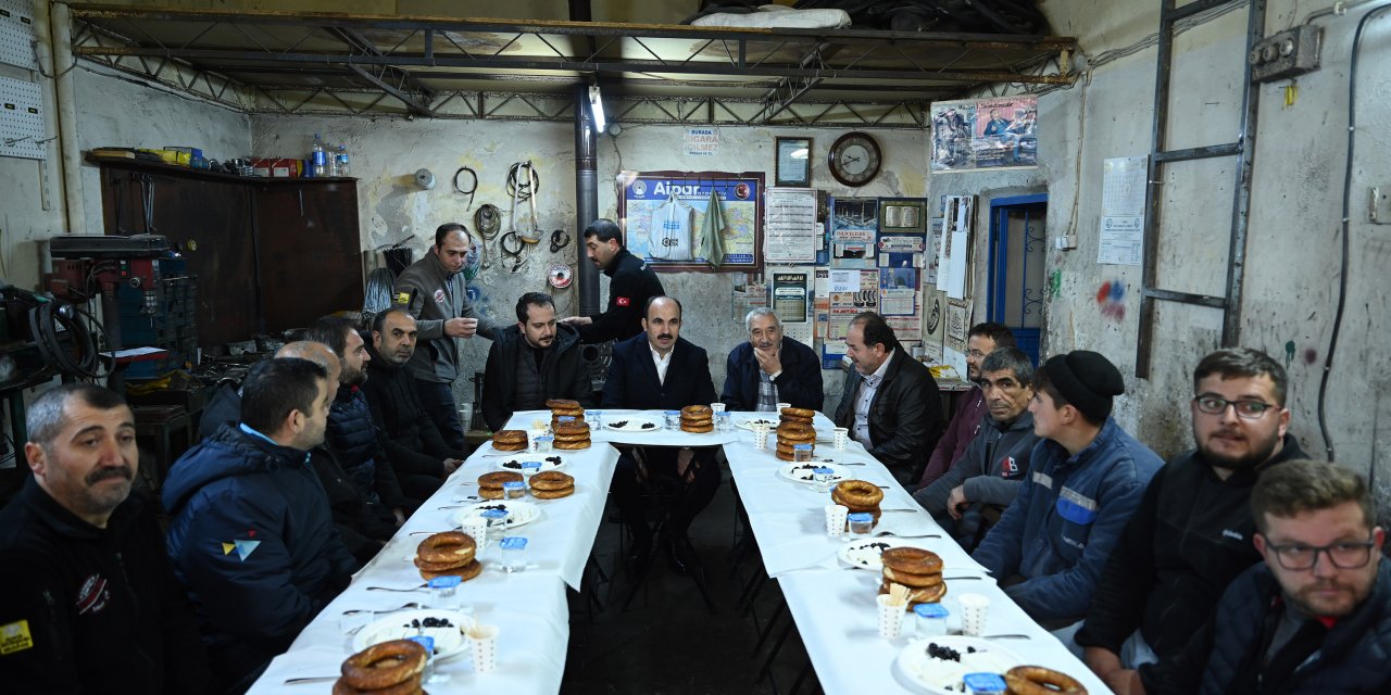 Başkan Altay, Meram Sanayi esnafıyla kahvaltı yaptı