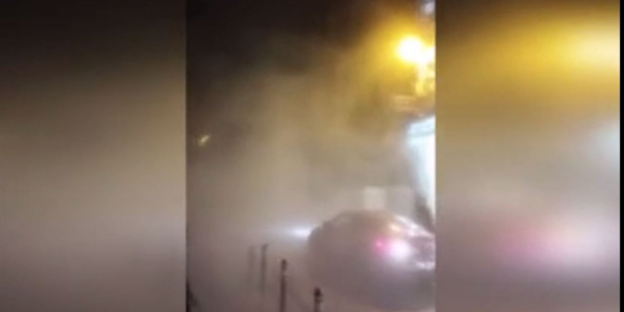 Tarihi bina şiddetli yağmur sonrası çöktü