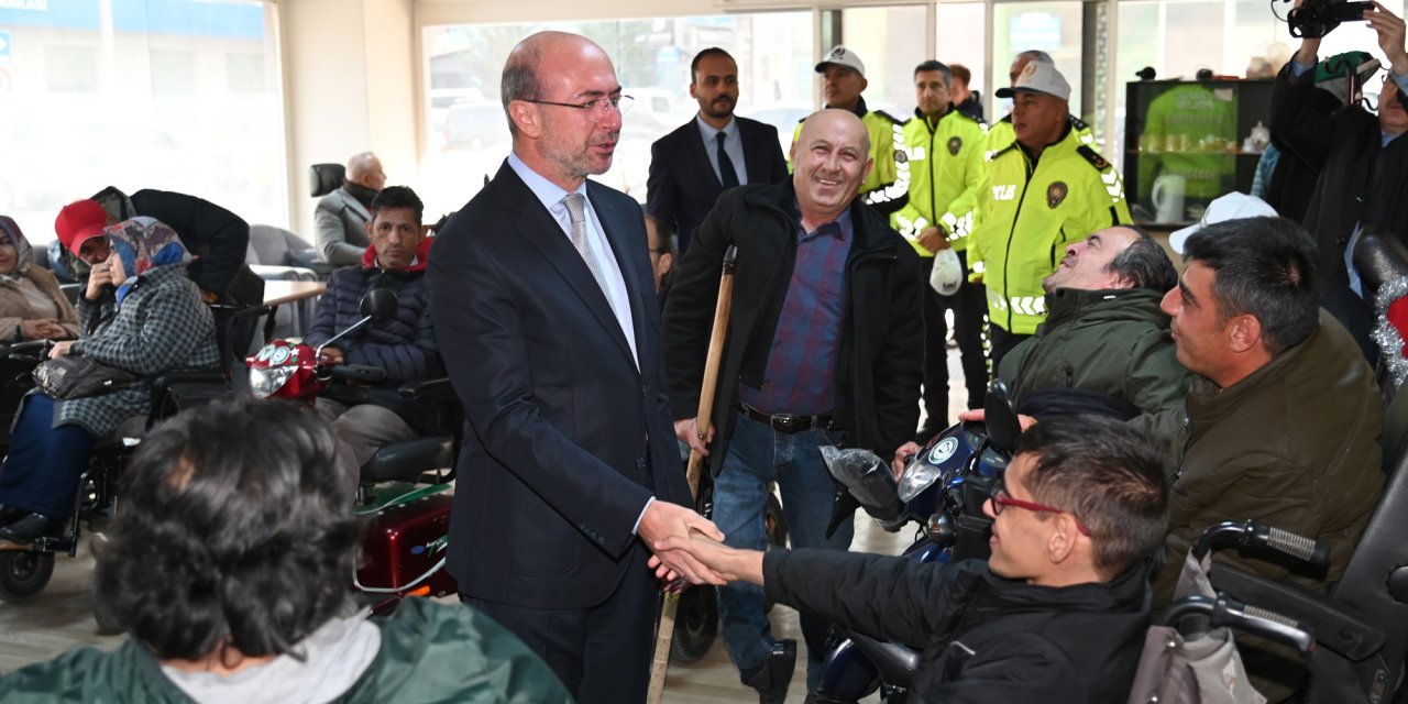 Başkan Pekyatırmacı: Engelli kardeşlerimizin hayatını kolaylaştırıyoruz