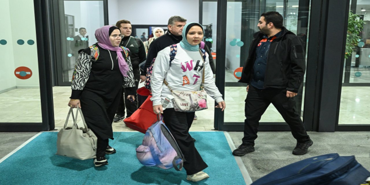 Gazze'deki 142 Türk vatandaşı daha İstanbul'a getirildi
