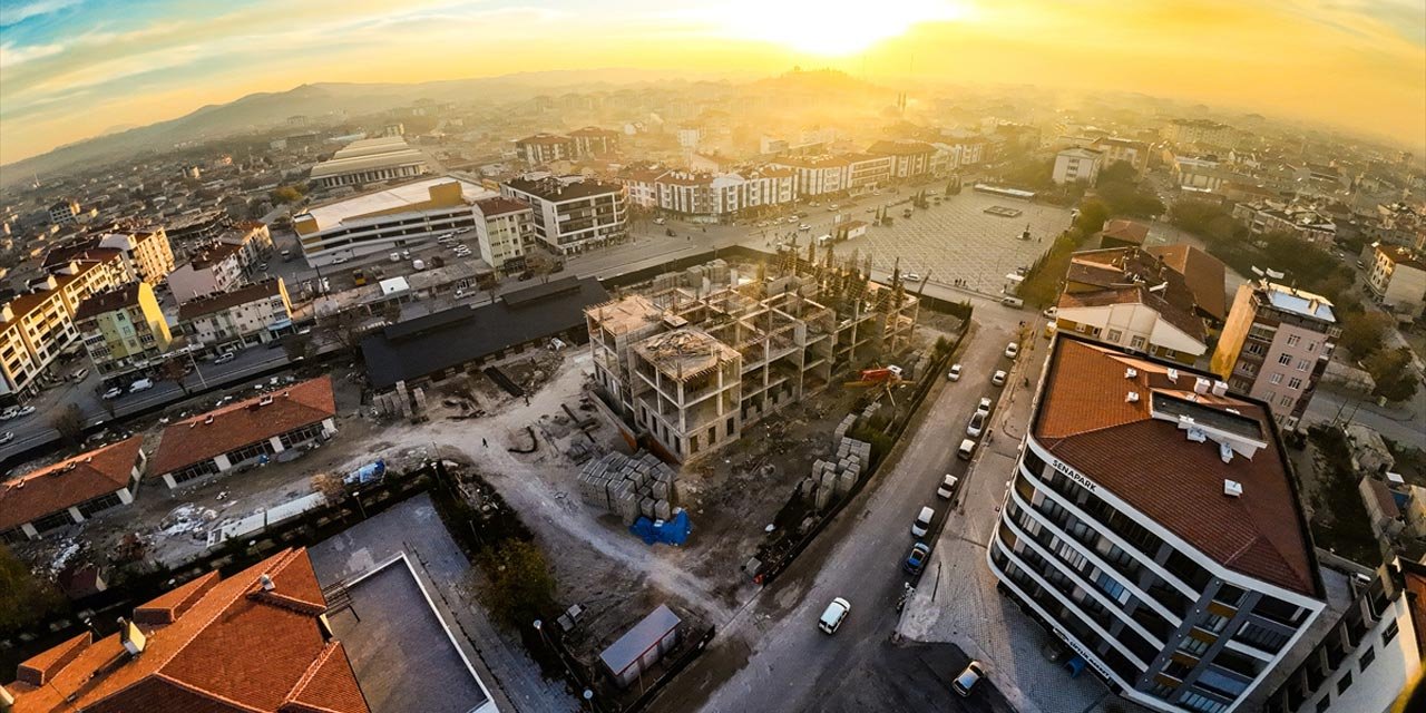 Konya’nın bir ilçesine yeni belediye binası yapılıyor