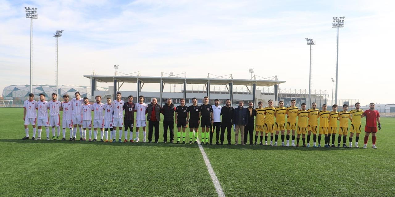 Üniversitelerarası futbol karşılaşmaları Konya’da başladı