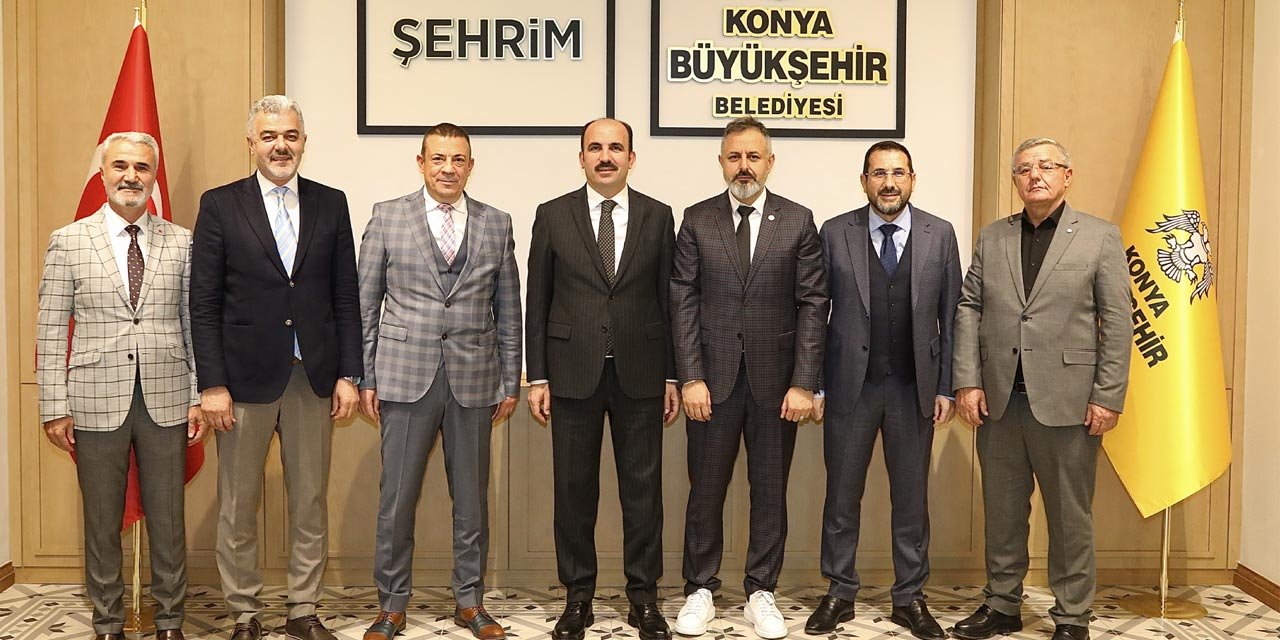 Konyaspor’un yeni yönetimi Başkan Altay ile görüştü