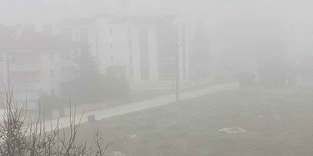 Konya’da yoğun sis hayatı olumsuz etkiledi