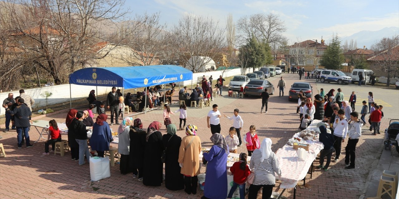 Halkapınar'da Filistin’e destek kermesi