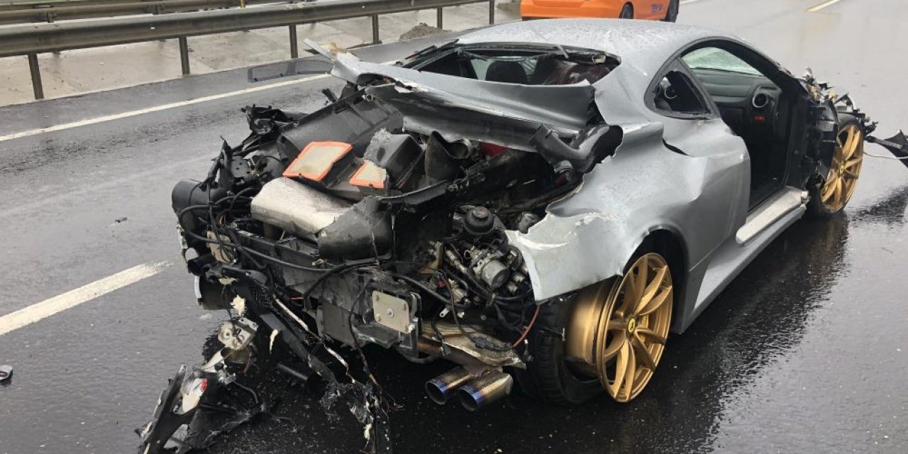 Ünlü iş adamı lüks aracıyla kaza yaptı! Ferrari pert oldu