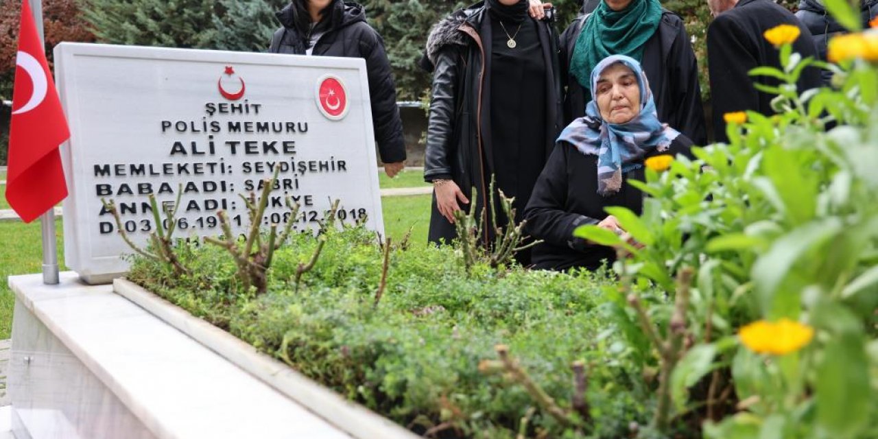 Konya'da şehit olan polis memuru Ali Teke anıldı