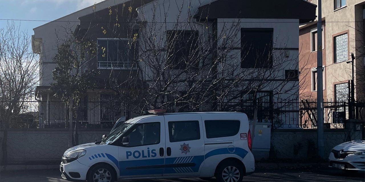 Tabancasını temizlemek istedi, kazara kendini vurdu