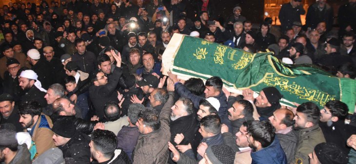 Silahlı saldırı sonucu hayatını kaybeden kanaat önderi Abdulkerim Çevik’i 10 bin kişi uğurladı