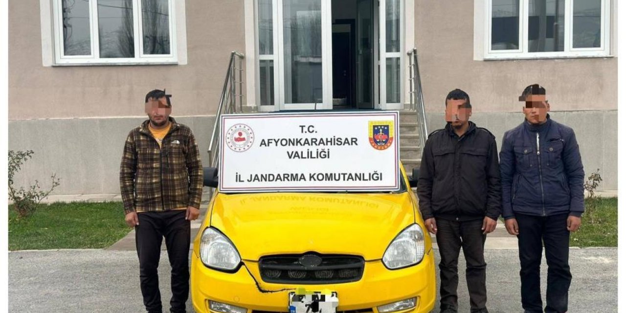 Konya’dan aldığı kaçak göçmenleri İzmir’e götürürken yakalandı