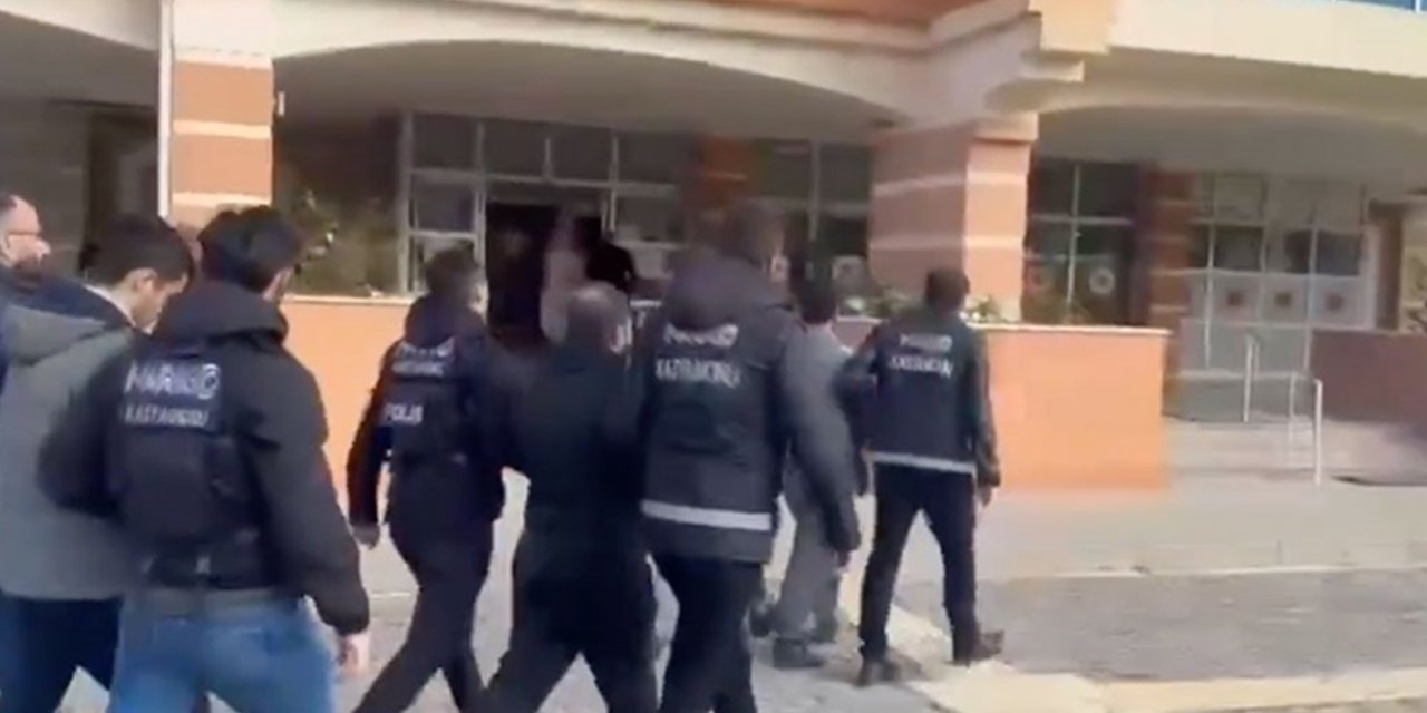 Konya dahil 49 ilde zehir tacirlerine darbe!