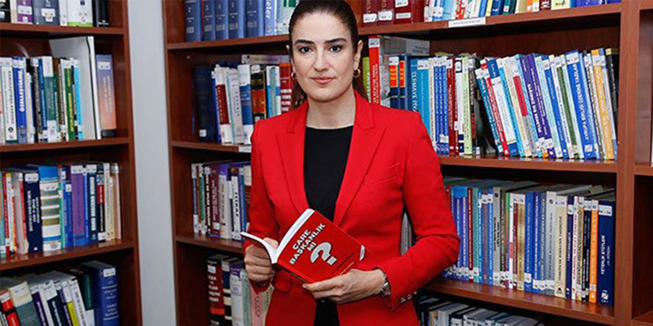 İYİ Parti'de bir istifa daha! Genel Başkan Yardımcısı partiden istifa ettiğini duyurdu