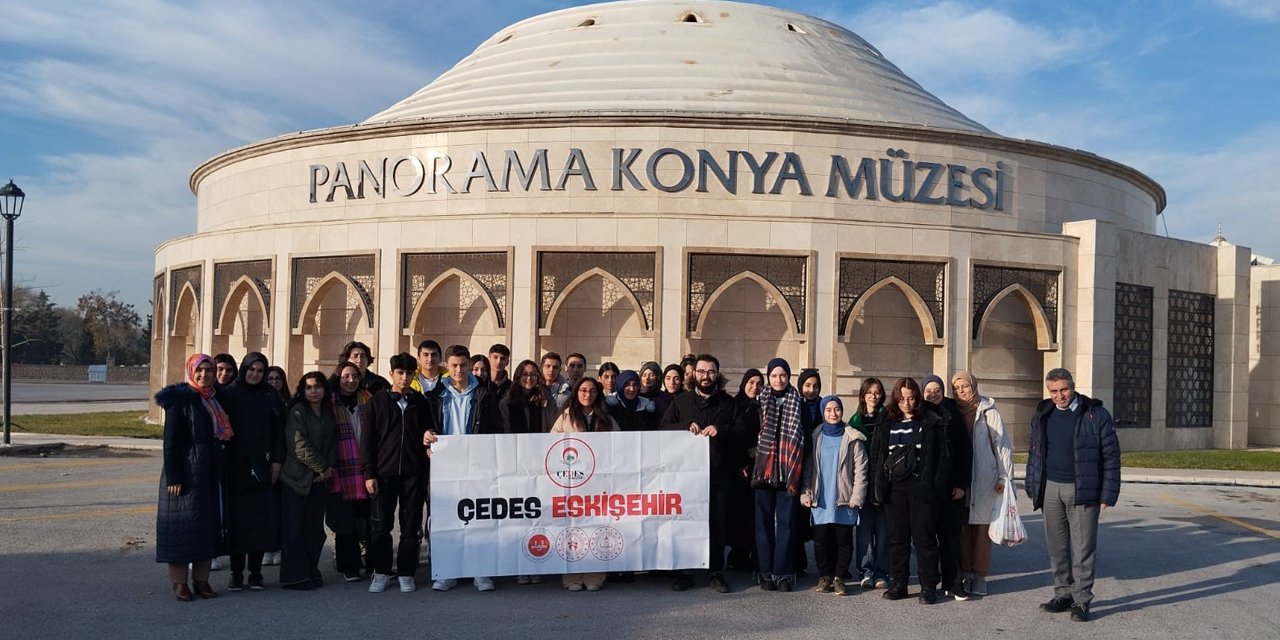 Öğrenciler ‘ÇEDES’ projesi kapsamında Konya’yı gezdi