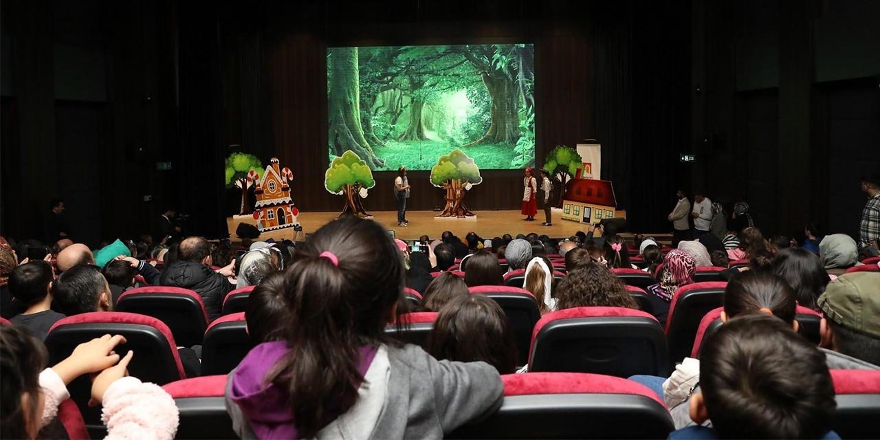 Karatay akademi öğrencilerinden muhteşem performans