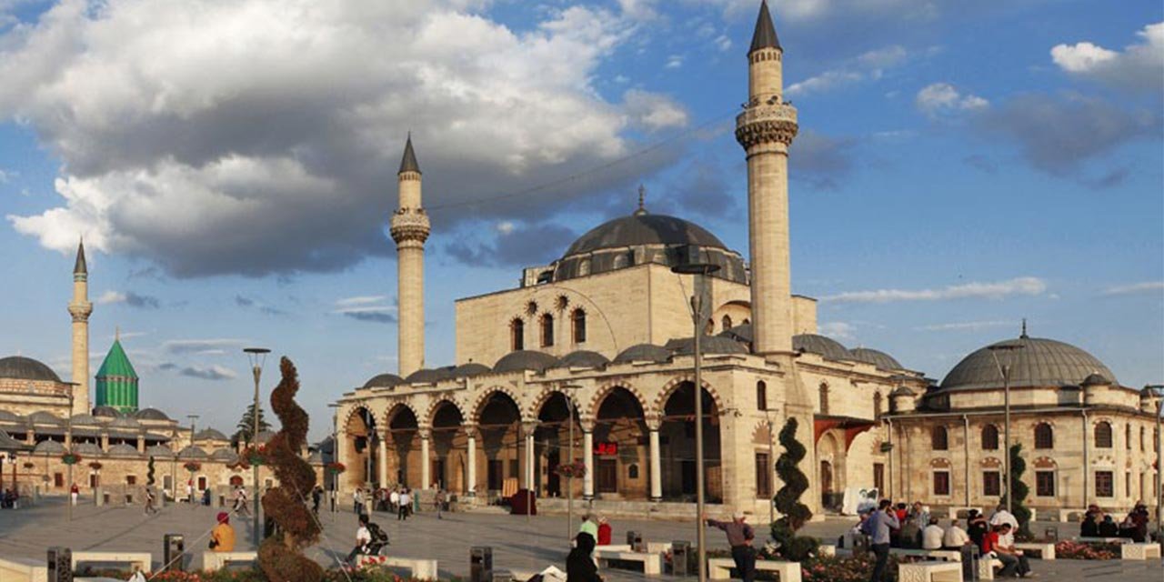 Cuma Hutbesinde yılbaşı ve şans oyunları uyarısı