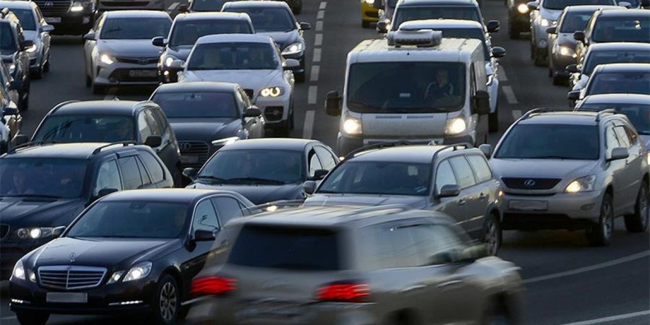 Trafikte yeni dönem! Araçlara takip ve kayıt cihazı şartı geliyor